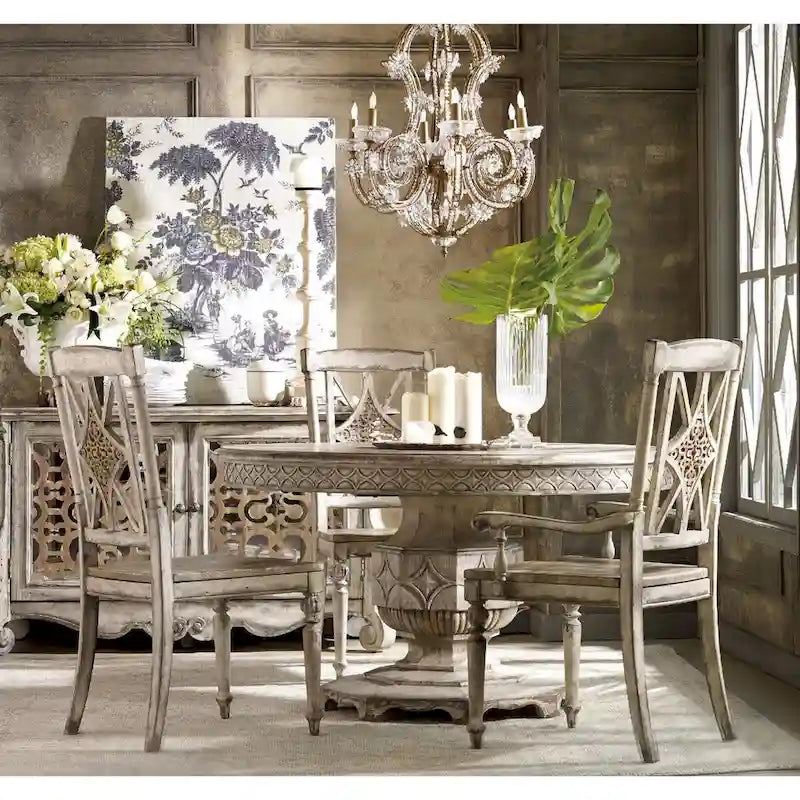 54-Inch Round Vintage Luxury Farmhouse Dining Table with Leaf